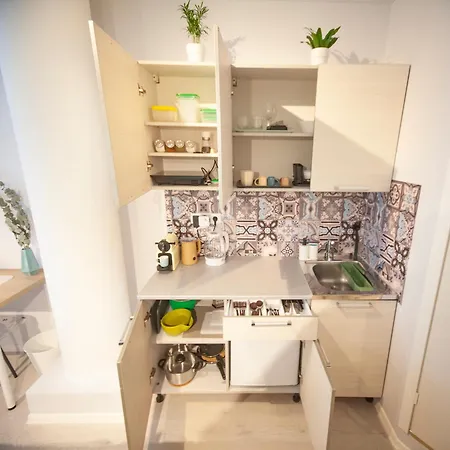 Cozy Small Studio In A Heart Of Tallinn Kunderi Street Extérieur photo