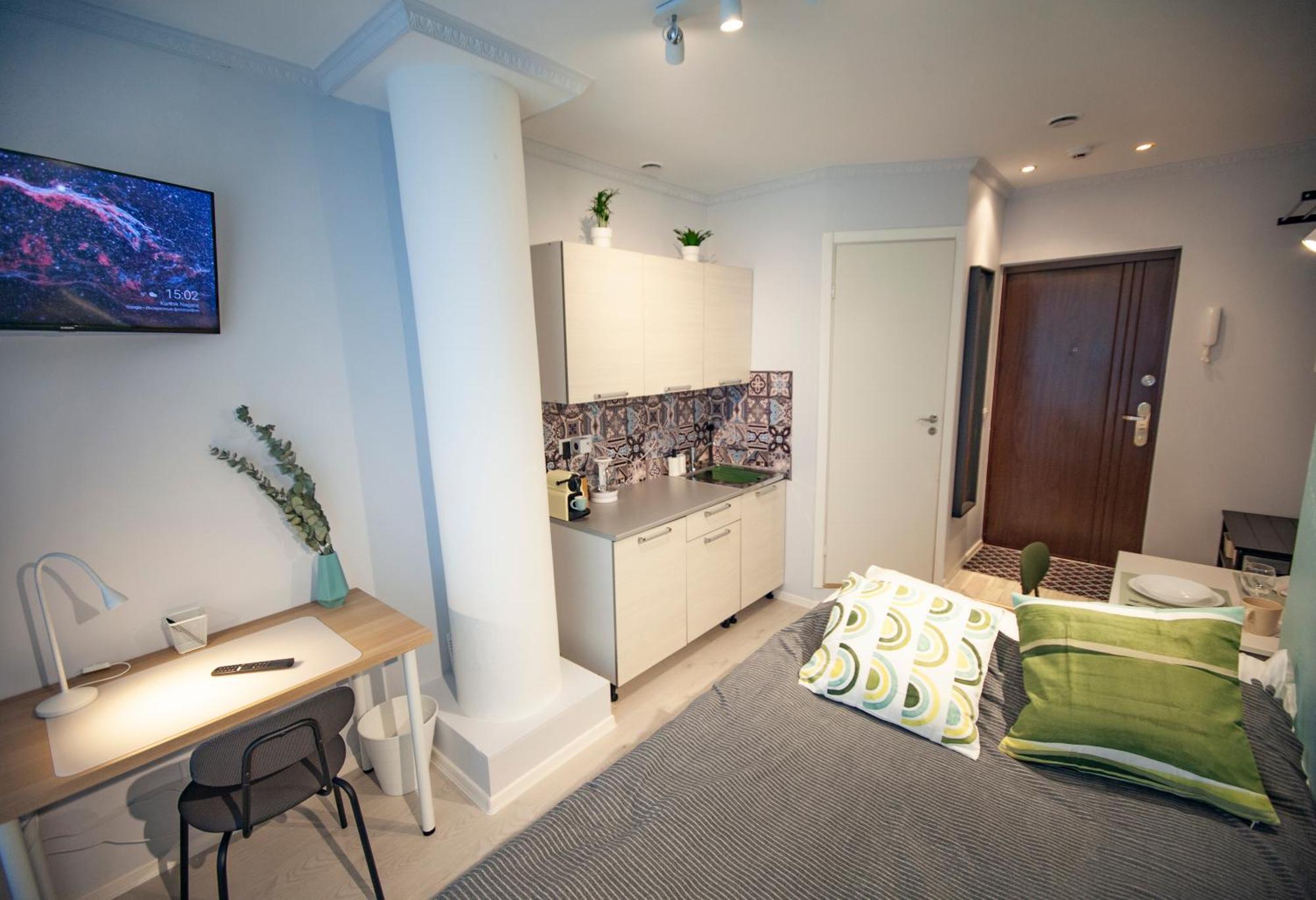 Apartment Cozy Small In A Heart Of Kunderi Street